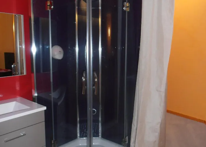 Vignobles Fabris לינה וארוחת בוקר סנט-אמיליון